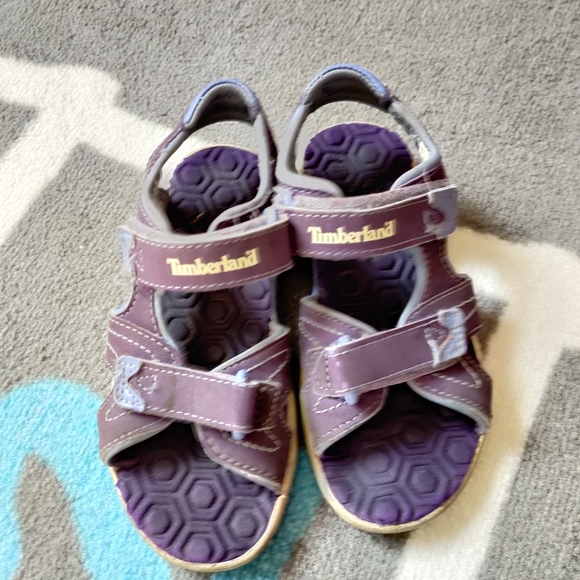 UGG Boots - Picture 9 of 13